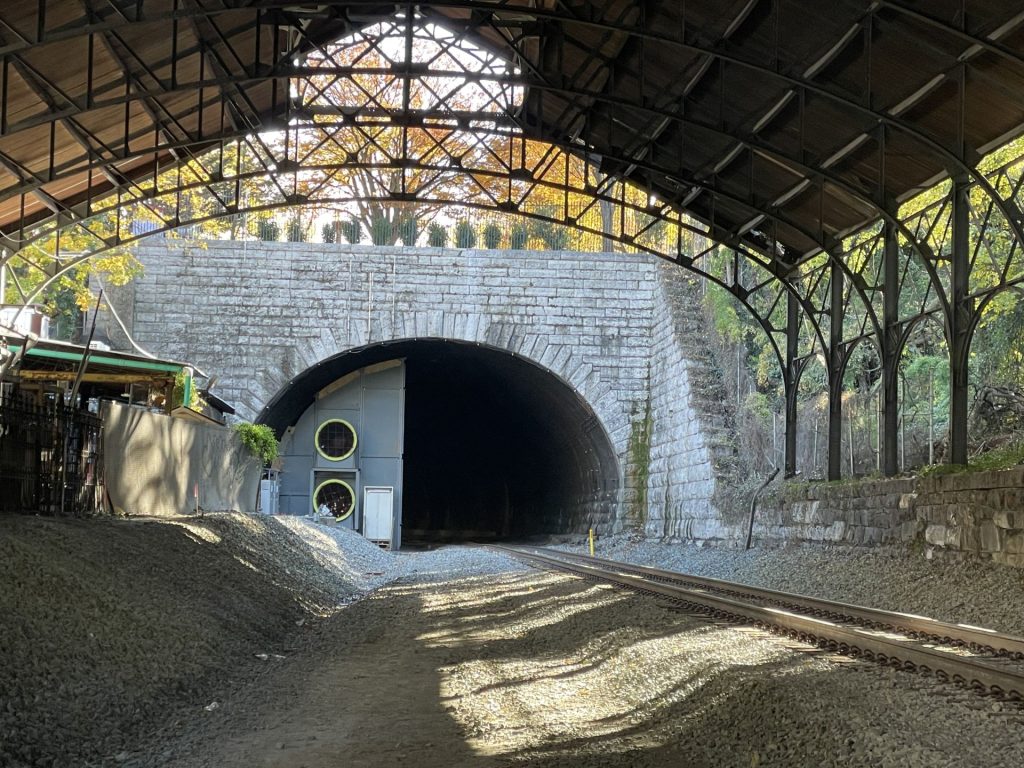 Howard Street Tunnel Double Stack Train Clearance